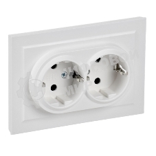 Розетка 2-м IEK BR-R24-16-K91-F СП BRITE РСш12-3-БрАБ 16А в сборе с заземл. защ. шторки арктич. бел.