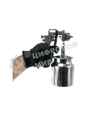Краскопульт пневматический Matrix с нижним бачком v=075k + сопла диаметром 1.2 1.5 и 1.8мм