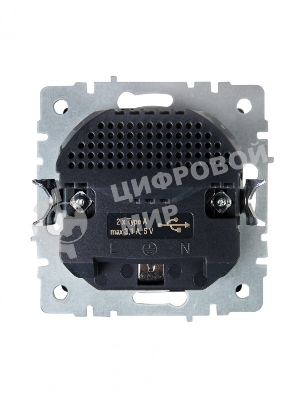 Розетка 1-местная IEK BRITE РЮш10-2-БрЧ (BR-R14-16-U21-D31-K02) с заземлением, с защитными шторками, 16А, с USB A+A 5В 3,1А, черный