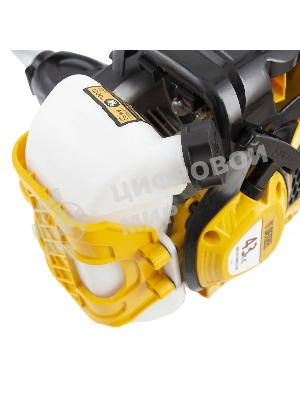 Триммер бензиновый Denzel DTL-43S, 43 см3, разъемная штанга, состоит из 2 частей