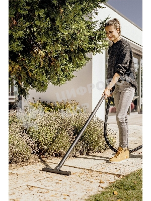 Строительный пылесос Karcher KWD 3 S V-17/4/20 Anniversary Edition черный, 1000 Вт, уборка сухая/сбор воды, пылесборник мешок/контейнер, 17 л