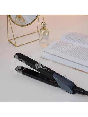 Выпрямитель для волос Scarlett SC-HS60014 черный, 22 мм, 190 °C, 1 режим