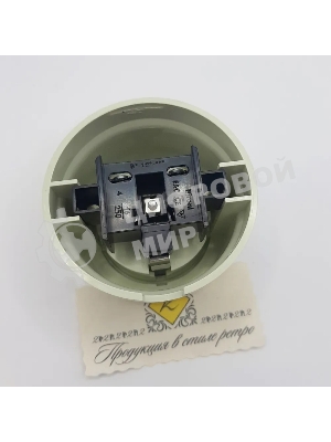 Розетка Bironi B1-101-211 1-м ОП Лизетта, 16А IP20, ретро с заземлением, ABS-пластик, слоновая кость