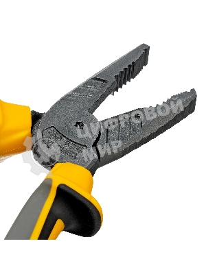 Плоскогубцы комбинированные Denzel 180 мм, трехкомпонентные рукоятки