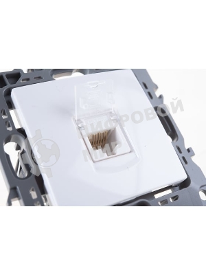 Розетка информационная ЭРА RJ45, IP20, белый (10/100/2800)