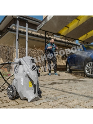 Мойка высокого давления Bort KEX-3000 91276308 3000 Вт, максимальное давление 160 бар, рабочее давление 130 бар, 7,5 л/мин, 7.3 кг, набор аксессуаров 3 шт