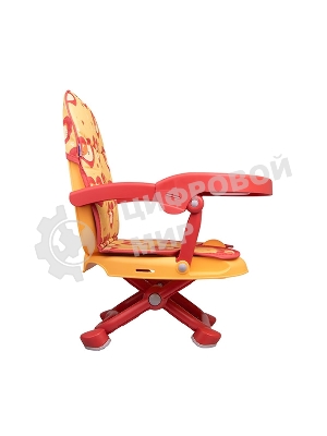 Стульчик для кормления BQ BCH012 Cat in a heart. Стульчик-бустер BQ BCH012. Гипоалергенные безопасные материалы/Съемный чехол из экокожи. Удобный, устойчив к загрязнению и легко моется/Съемная столешница/Безопасность малыша: устойчивая конструкция, нескользящие ножки, надежная фиксация на стуле, разделитель для ног для дополнительной фиксации/4 уровня высоты/Благодаря своей компактности, легкой сборке и наплечной лямке его можно брать с собой на природу, в гости или путешествие