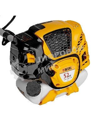 Триммер бензиновый Denzel DTL-52S, 52 см3, разъемная штанга, состоит из 2 частей