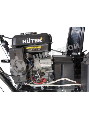 Снегоуборщик бензиновый Huter SGC 5500B 7.5л.с.