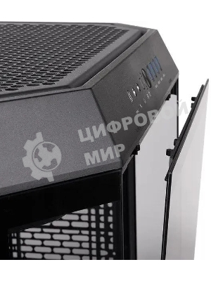 Компьютерный корпус Thermaltake The Tower 600 Black черный без БП ATX 13x120мм 9x140мм 4xUSB 3.0 audio bott PSU