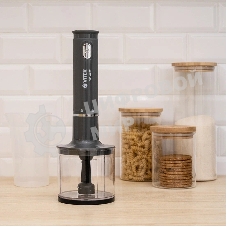 Блендер погружной Vitek VT-8526 (MC) Мощность 800 Вт. 1 скорость.Чаша измельчителя объемом 450 мл.