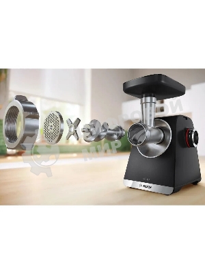 Мясорубка электрическая Bosch MFWS660B черный, 2100 Вт, 3.5 кг/мин, реверс, защита от перегрузки, насадки - 7