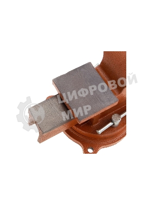 Тиски слесарные Sparta 100мм поворотные с наковальней