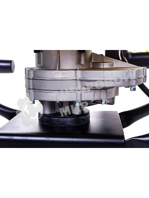 Мотобур Champion AG364, 2.2кВт, 64см3, 12.8кг