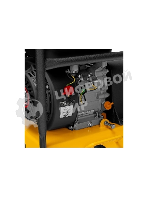 Виброплита бензиновая Denzel VC-12 3.6 л, 4781 Вт 6.5 л.с., 12 кН, подошва 45х35, 108 дБ