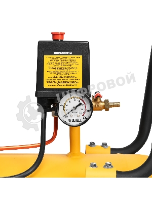 Компрессор воздушный Denzel BCI3000-T/200 рем. привод, 3,0 кВт, 200 л, 530 л/мин