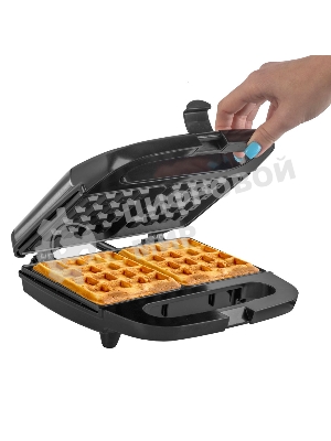 Вафельница Endever Skyline WM-21 черный/стальной, 850 Вт, на 2 вафли, автом. терморегулятор, размеры 22,4*21,7 см