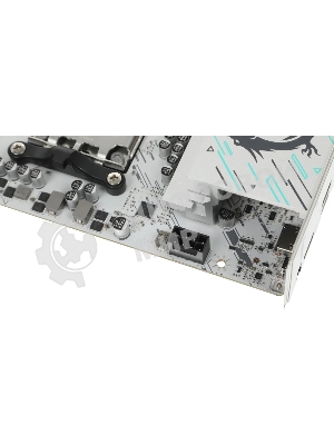 Материнская плата MSI B840M GAMING PLUS WIFI6E, AM5, AMD B840, 4xDDR5, 4xSATA, 2xM.2, 1xPCIe 4.0 x16, 1xPCIe 3.0 x4, 1xHDMI (v2.1), 1xUSB-C 10Gbps, 1xUSB-A 10Gbps, 2xUSB-A 5Gbps, 4xUSB-A 2.0, 1x2.5Gb LAN, Wi-Fi 6E, Bluetooth 5.3, 2x3.5 мм, 7.1, mATX