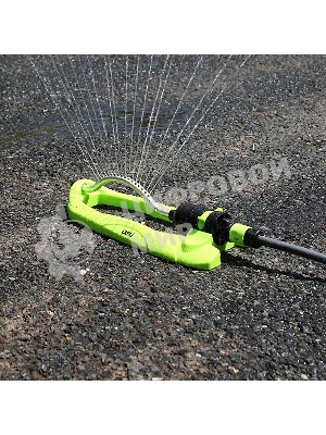 Дождеватель-разбрызгиватель осциллирующий веерный Deli DL581303 17 латунных сопел, площадь орошения до 350кв.м, плавная регулировка расстояния распыления, диаметр шланга 3/4