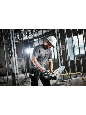 Циркулярная пила (дисковая) Makita DCS553Z (ручная)