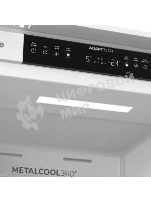 Встраиваемый холодильник Gorenje NRKI517E82WF, полезный объем 244 л, электронное управление, цифровой дисплей, автоматическое размораживание No Frost, быстрое замораживание, интенсивное охлаждение, зона свежести с контролем влажности, инверторный компрессор, энергоэффективность А+