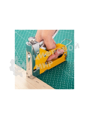 Мебельный степлер Deli DL238104 с набором скоб Набор: 2000шт дверные гвозди. 2000шт Т-гвозди. 2000шт U-гвозди.