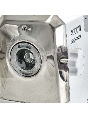 Мясорубка электрическая DELTA LUX DE-604M белый, 4000 Вт, 2.5 кг/мин, реверс, защита от перегрузки, насадки - 5