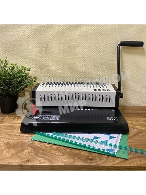 Переплетчик Office Kit B2116 A4/перф.13л.сшив/макс.450л./пластик.пруж. (4.5-45мм)