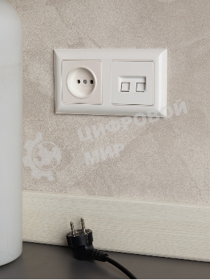 Рамка 2-местная IEK BRITE РУ-2-Бр DECOR 3D-форма белый/белый