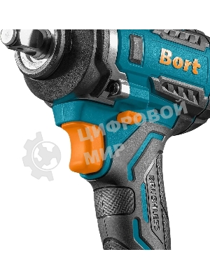 Гайковерт аккумуляторный Bort BSR-21U (2х4АЧ+ЗУ) 93418477 800 Нм, 0-2700 об/мин, акб Li-Ion, аккумуляторная система Makita 18V LXT 18 В, вес 1.4 кг