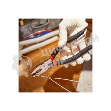 Плоскогубцы комбинированные Rexant 12-4613-1 200 мм, обливные рукоятки