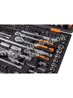 Набор инструментов ВИХРЬ 1/2, 1/4, CrV, в кейсе 142 предмета 73/6/7/13