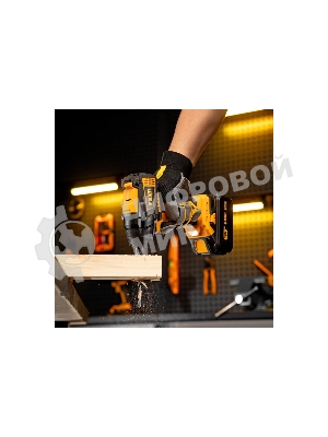 Винтоверт ударный аккумуляторный бесщет Denzel CID-IB-200 18В Li-Ion