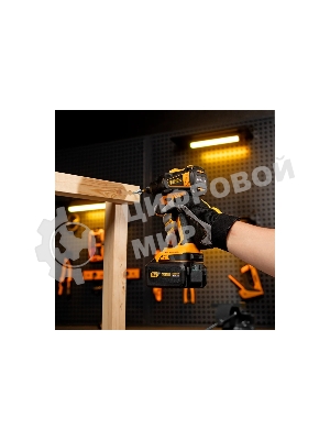 Винтоверт ударный аккумуляторный бесщет Denzel CID-IB-200 18В Li-Ion