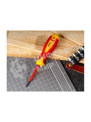 Диэлектрическая крестовая отвертка Deli DL513060 PH0х60 мм сталь Cr-V, сертификат VDE для работ под напряжением до 1000 В