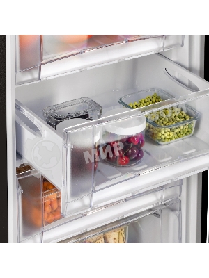 Морозильная камера NordFrost DF 263 BAP черный, 150 л, 5 ящиков