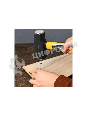 Кувалда Deli DL447003 1,36кг, рукоятка из высокопрочного стекловолокна