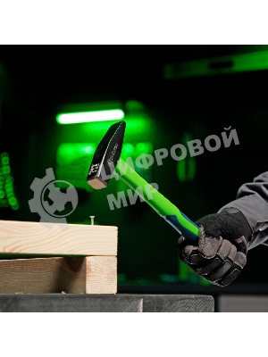 Молоток слесарный Сибртех 400 г, фибергласовая обрезиненная рукоятка