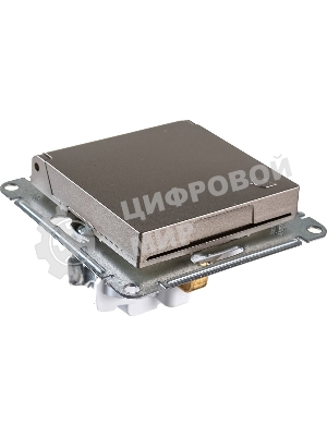 Механизм розетки 1-м СП AtlasDesign 16А IP20 с заземл. защ. шторки с крышкой шампань