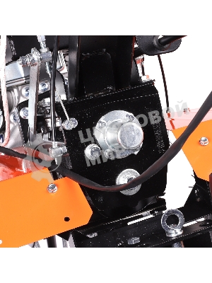 Мотоблок дизельный PATRIOT BOSTON 12DE 12 л,с; эл. Стартер: 12V; фрезы: 1350 mm; коробка передач 2 вперед+ 1 назад