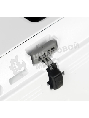 Проектор Epson EB-E01 белый (LCD, 1024 x768, 3300Lm, 15000:1, 2.4 kg) (V11H971040)