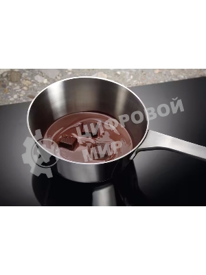 Индукционная варочная панель Electrolux LIL61424C черный