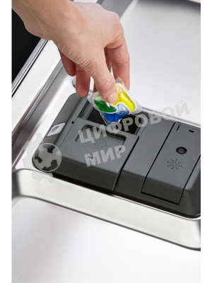 Встраиваемая посудомоечная машина ELECTROLUX EEG63410L/Встраиваемая узкая посудомоечная машина, загрузка на 10 комплектов посуды, сенсорное управление, 8 программ, 44.6x55x82 см, черный, сушка: стандартная (конденсация), индикация на полу: проекция дисплея