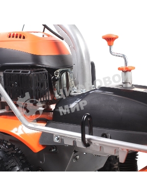 Подметальная машина PATRIOT S 610P 6лс 180-350об/мин шир.100см D35см ск.4+2 ручной/эл.стартер 79кг