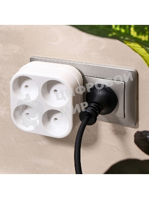 Четверник электрический Rexant 6А без заземления, белый