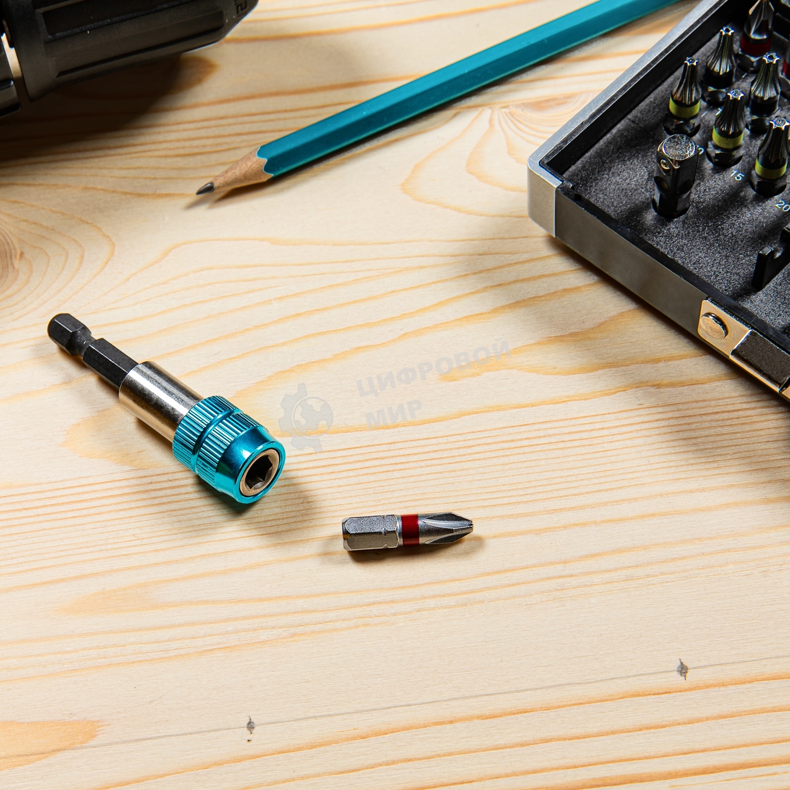 Набор бит Gross 11363 магнитный адаптер, сталь S2, пластиковый кейс, 32 предм.