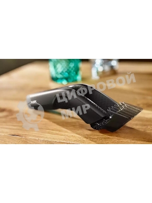 Моющаяся машинка для стрижки волос, series 5000, 28 установок длины (0,5–28 мм), Технология Trim-n-Flow PRO, 90 минут работы после 1 часа зарядки