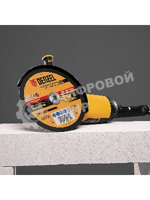 Круг отрезной по металлу Denzel 230 х 2,0 х 22,2 мм, A36TBF, в метал. банке, 5 шт.