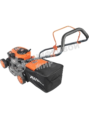 Газонокосилка бензиновая PATRIOT PT 40, 130сс, 3,5 л.с., 40 см, 35л. трав., пластик. дека,