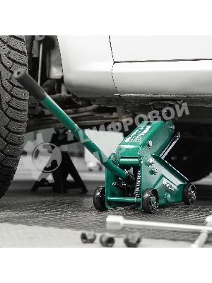 Домкрат гидравлический подкатной Сибртех 2,5 т, 148-387 мм, в пластиковом кейсе